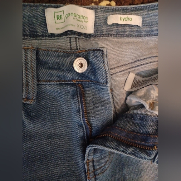 A Celebrity Pink Re-generation Hydro Jeans - Picture 7 of 8